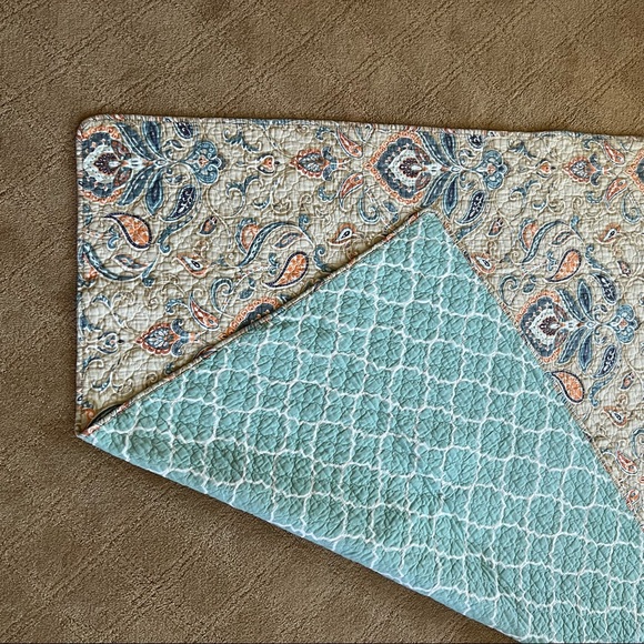 Soft Surroundings Coverlet and Pillow Sham - Picture 3 of 6